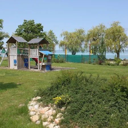 Seaside Balaton - Apartman Διαμέρισμα *